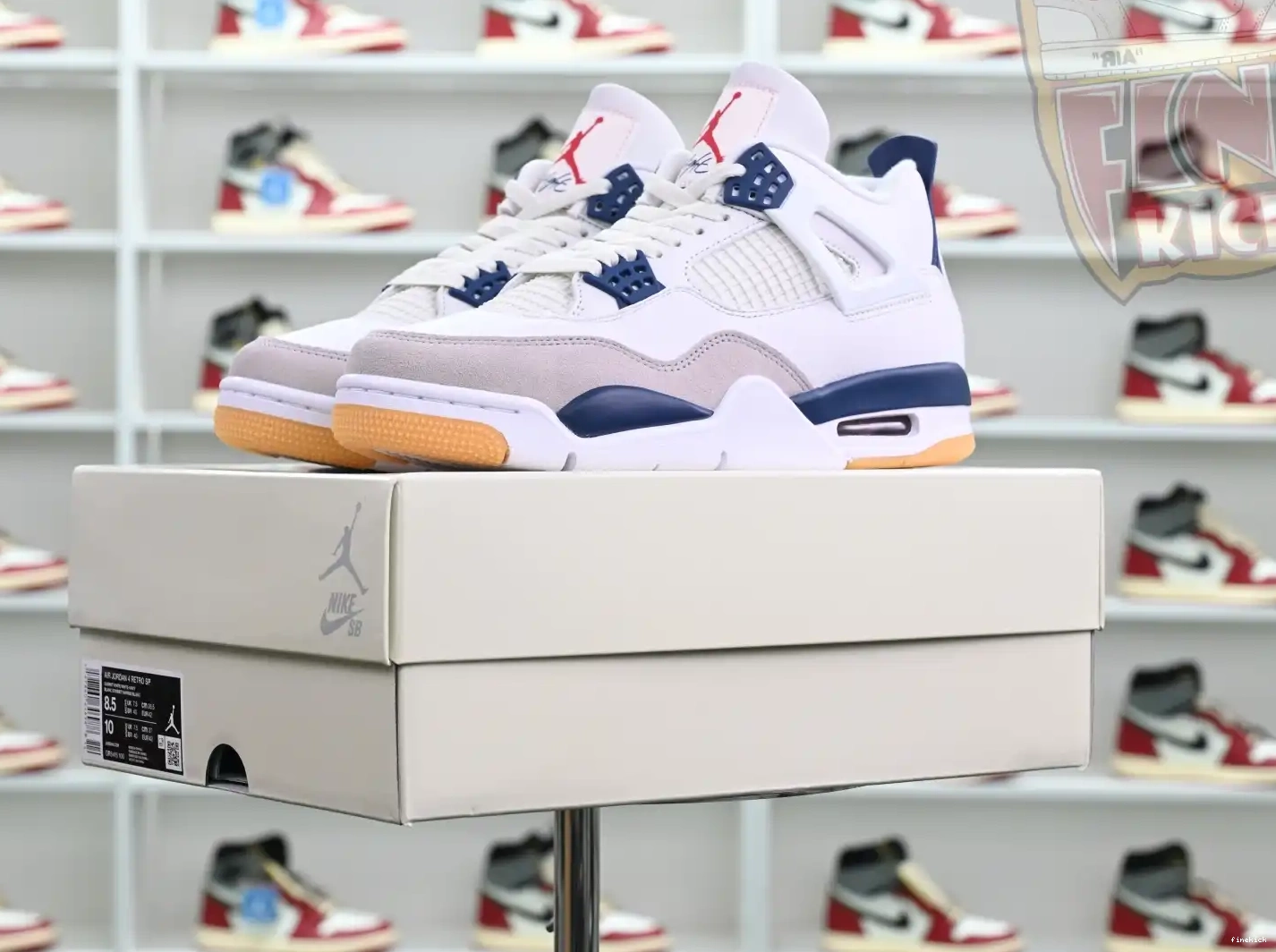 Jordan “NAVY” Jordan SB 4 Air 0429